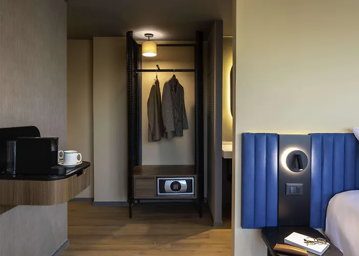 Novotel Centro Historico 4*