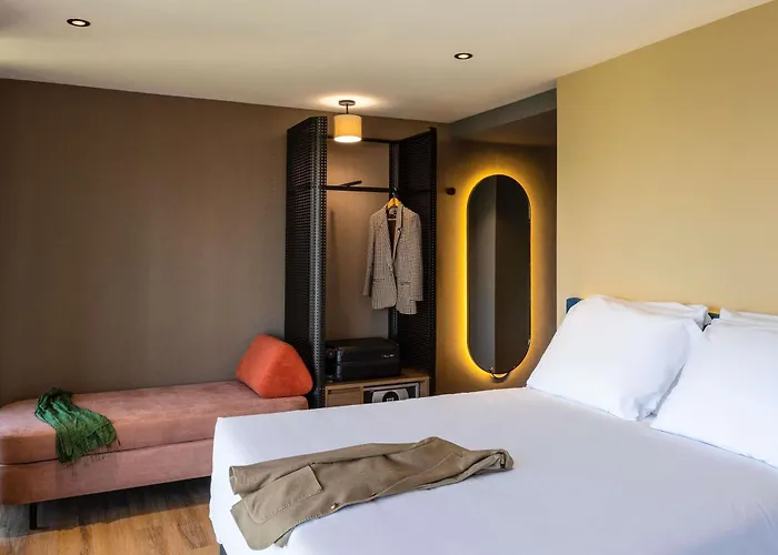 Novotel Centro Historico Hotel 4*
